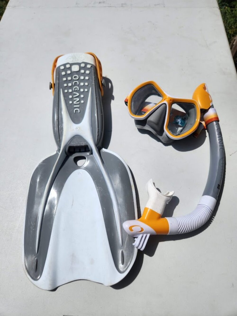 1 Snorkeling Gear Snorkel Mask Mouthpiece Fin Flipper Swimming Water Sport - Picture 3 of 5
